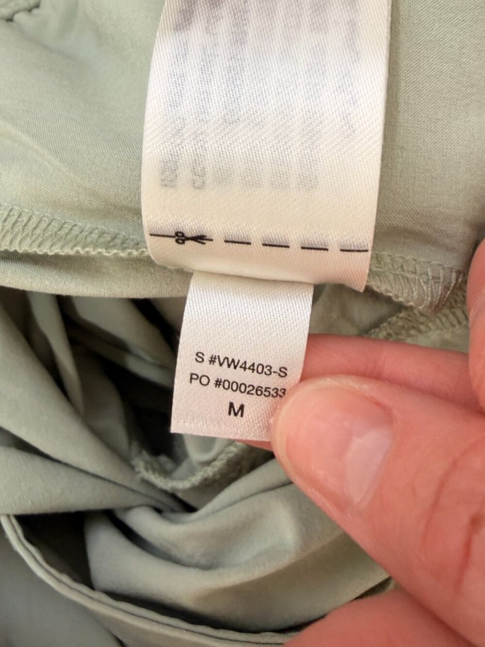 Vuori Villa Wideleg Pant Size Medium - Picture 5 of 5